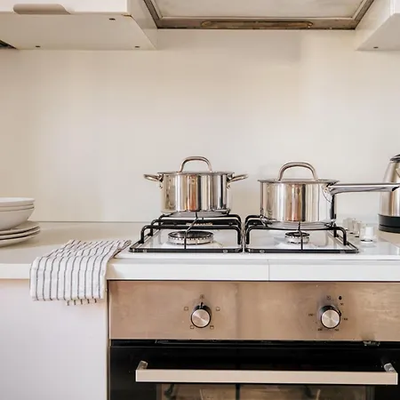 Daire Just Urban - Modern And Strategic 1-br Flat D - Station Milano